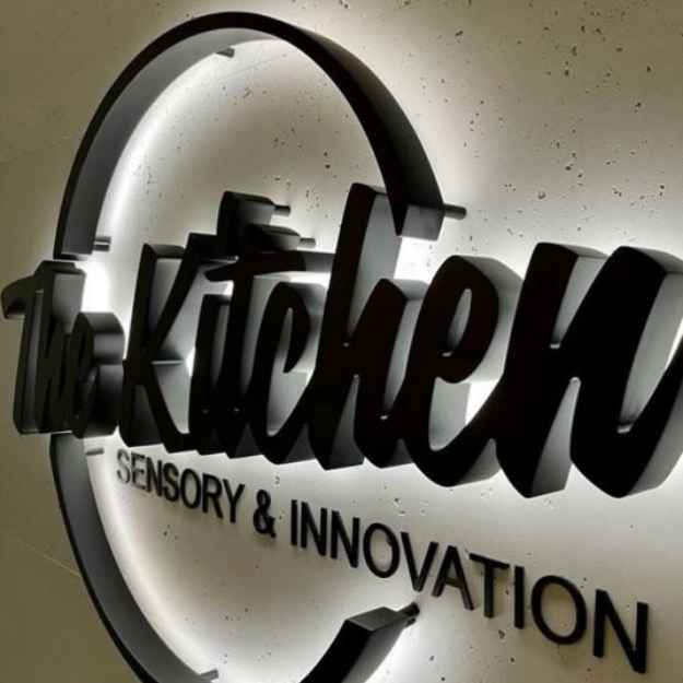 Backlit Signage in Dubai | Customized Backlit Sign Boards - Image 4