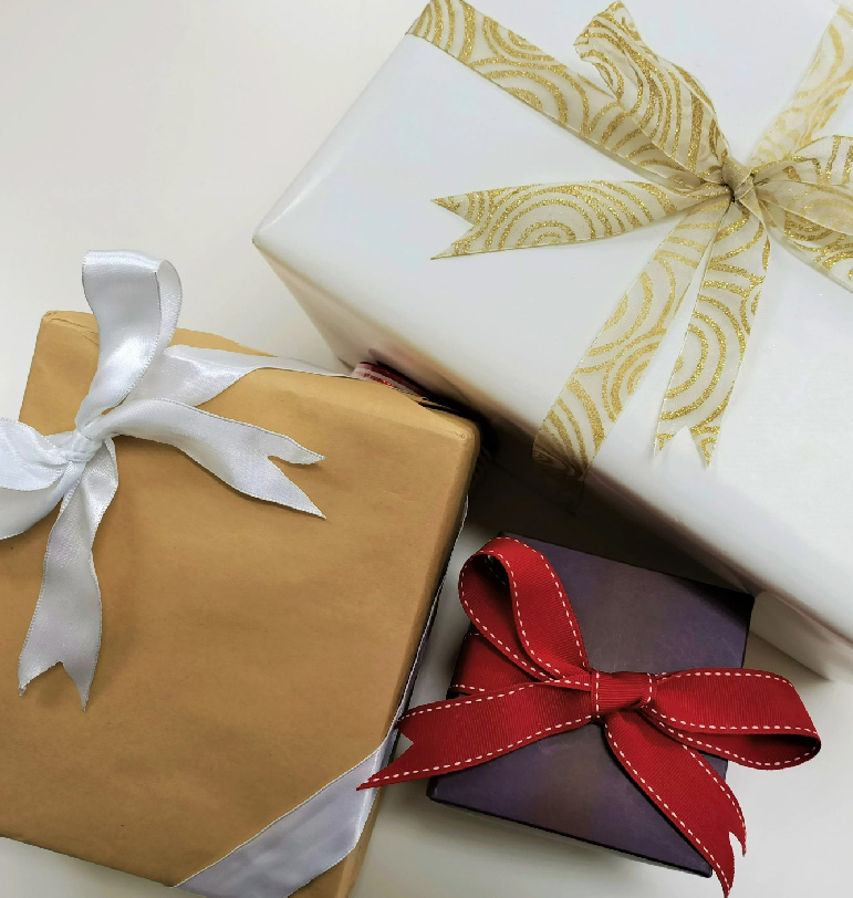 Gift Wrapping Ribbons – Elegant & Decorative Packaging Accessory
