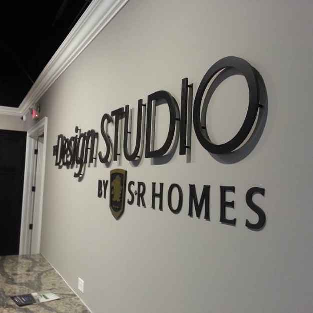 Indoor Signage – Professional & Stylish Displays - Image 4