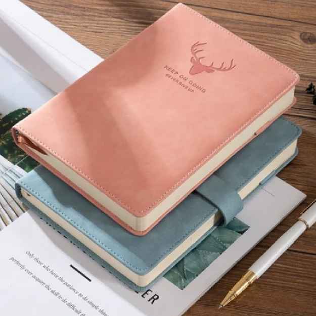 Luxury Leather-Bound Diaries – Elegant & Professional