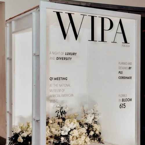 Magazine Photo Booth | Custom Event Photo Booth Dubai.