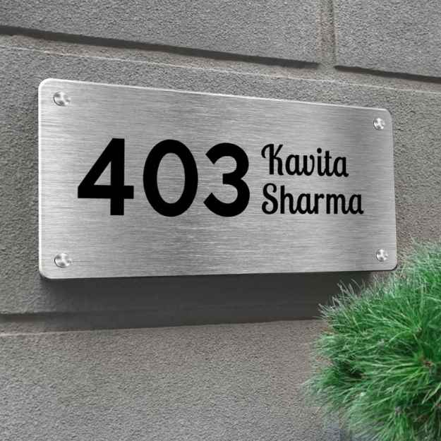 Name Plate Signage – Vibrant & Trendy Displays - Image 3