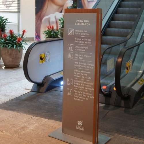 Personalized Self-Standing Signage in Dubai. - Image 3