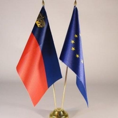 Custom Printed Table Flags – Corporate Table Flags - Image 3